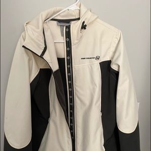 Ladies 1X cream and grey free country Euc